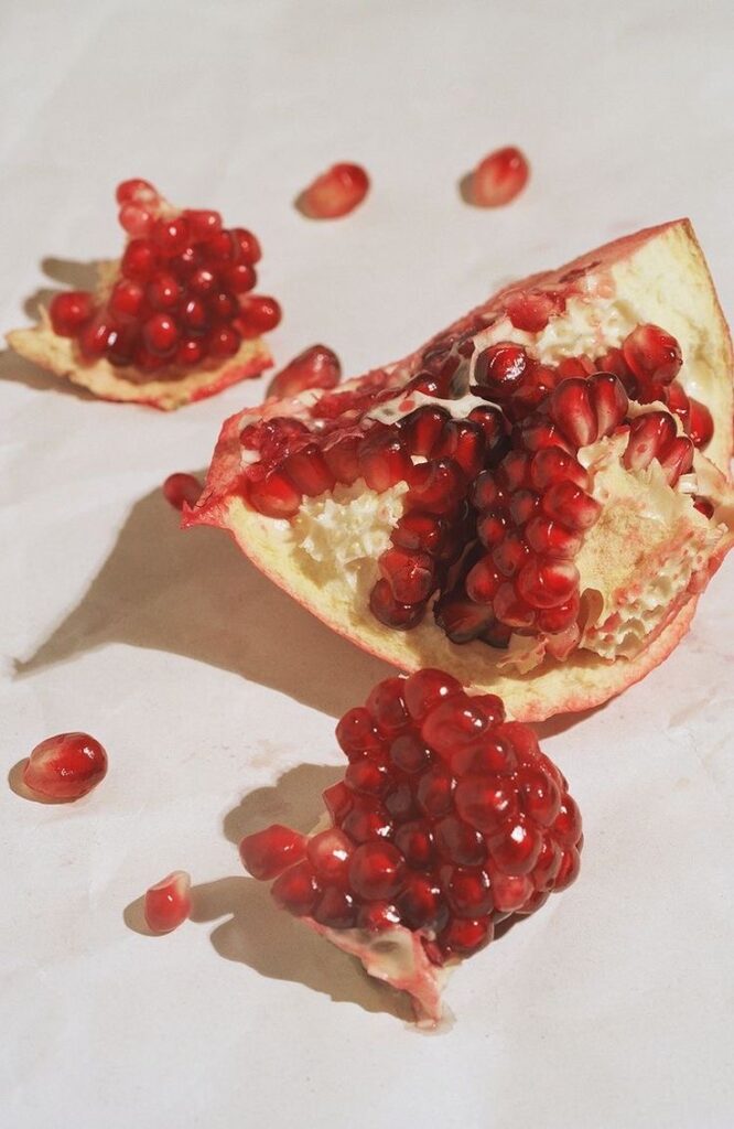 彼から連絡が来ないと不安！  自信を持つことで不安から解放され、彼から愛される女性へ