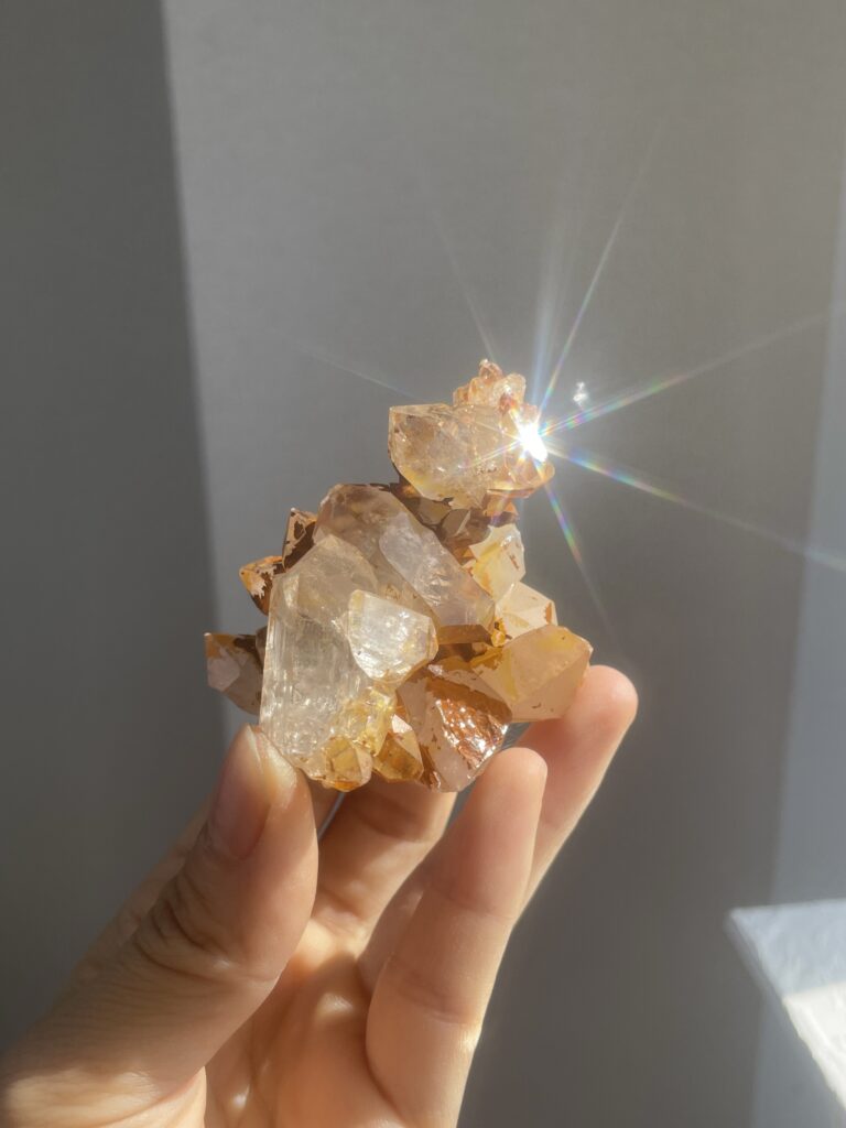 不倫の苦しみから抜け出すには　相手の行動を信じることの大切さ